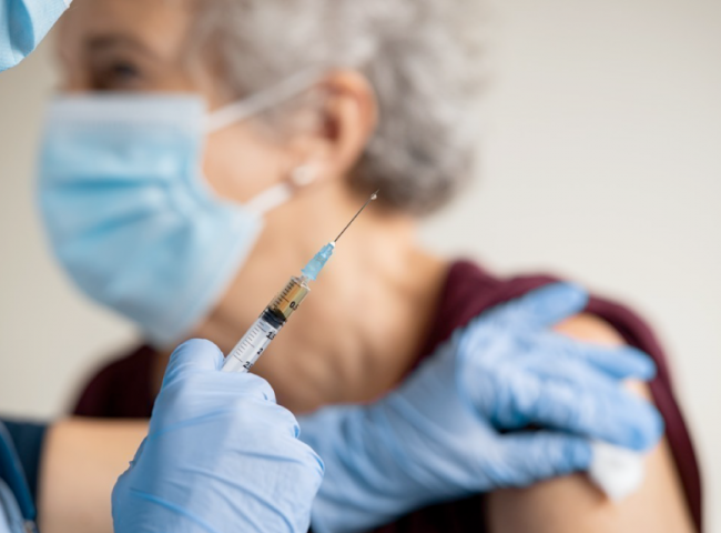 Vaccination personnes âgées 75 ans